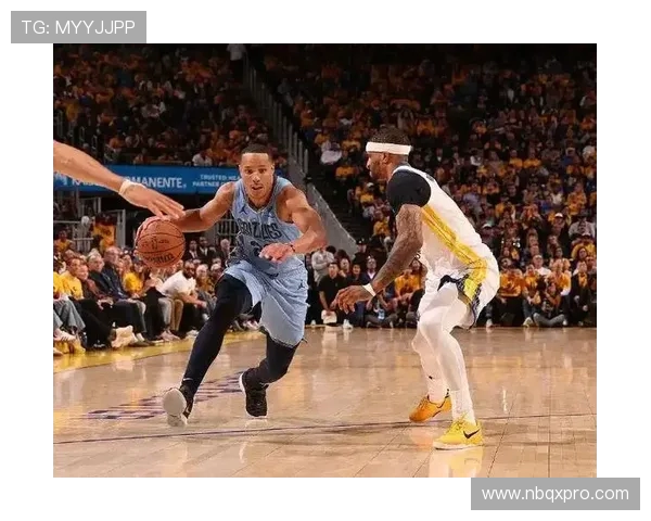 勇士与灰熊激战一触即发期待精彩对决与精彩表现